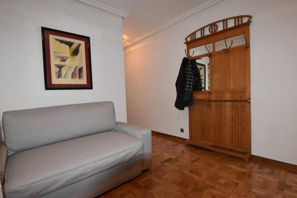 바야돌리드 Lekker&Vida, Vivienda De Uso Turistico, Centrica, Garaje En El Edificio 아파트 외부 사진